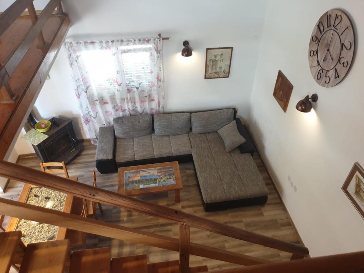 Holiday Home Borna ニン エクステリア 写真