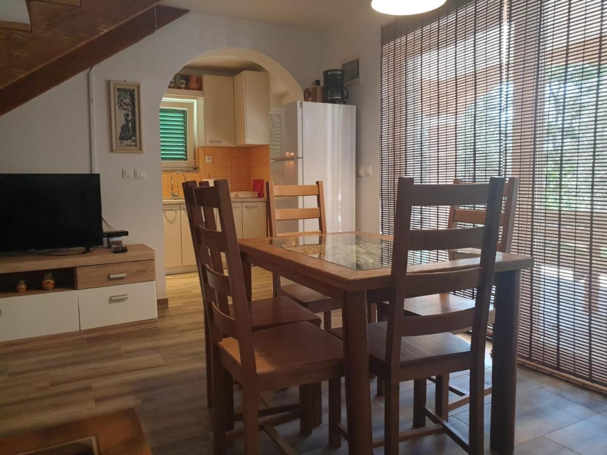 Holiday Home Borna ニン エクステリア 写真